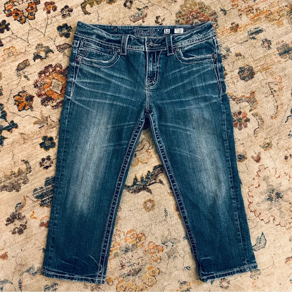 Miss Me Capris with Wing Pocket Detail - Picture 2 of 10